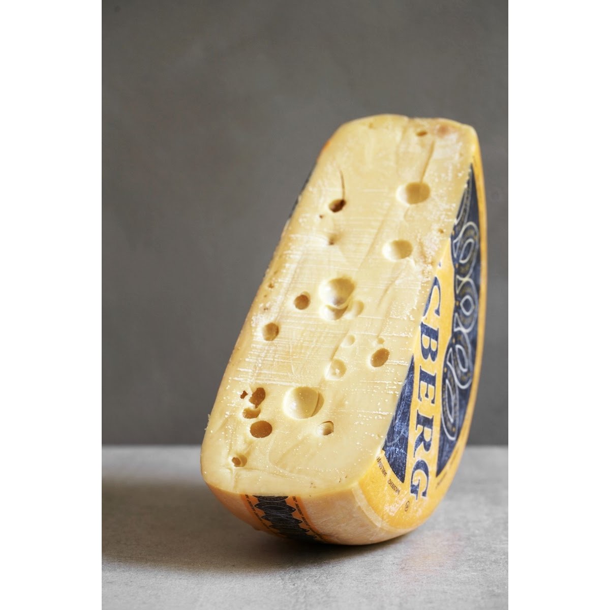 Jarlsberg skorpe vellagret   ca5kg